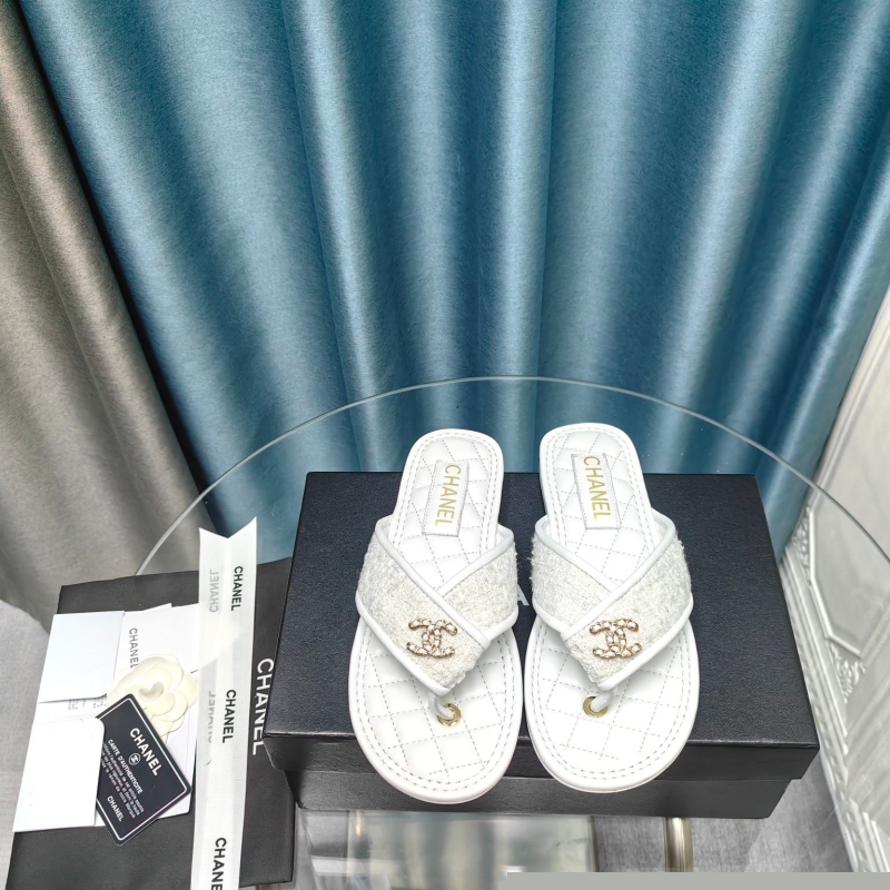 Ch*el slippers